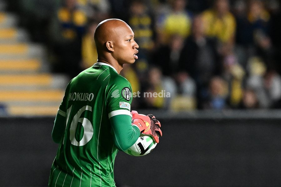 STVV's goalkeeper Leo Kokubo pictured in action during a soccer game between Belgian Sint-Truidense VV and Georgian FC Iberia 1999 Tbilisi, Thursday 15 October 2026 in Sint-Truiden, the opening match of the UEFA Conference League league phase
