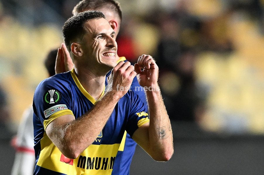 STVV's Joedrick Pupe looks dejected during a soccer game between Belgian Sint-Truidense VV and Georgian FC Iberia 1999 Tbilisi, Thursday 15 October 2026 in Sint-Truiden, the opening match of the UEFA Conference League league phase