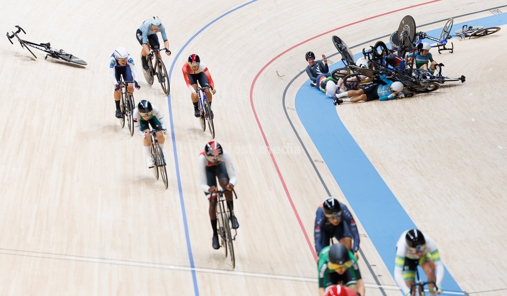 Belgian Lotte Kopecky (back C) rides past several cyclists who fell during the Scratch race of the Women's Omnium event at the UCI Track Cycling World Championships in Shanghai, China on Friday 16 October 2026. The worlds are taking place from 14 to 18 October 2026