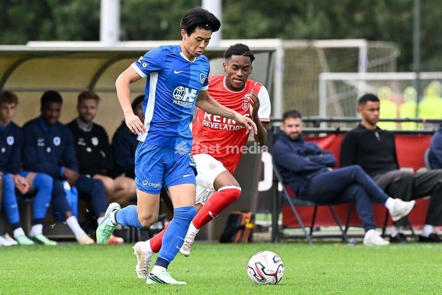 %items a friendly match between Jong Genk (U23) and France 's club Stade de Reims, %datetext in Genk
