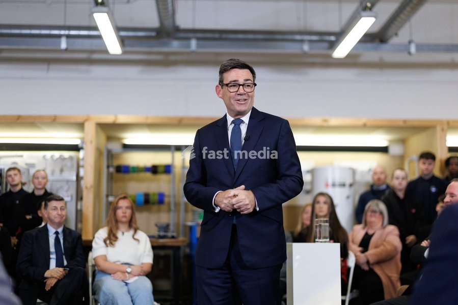 16/10/2026. Motherwell, United Kingdom. Prime Minister Andy Burnham visits New College Lanarkshire