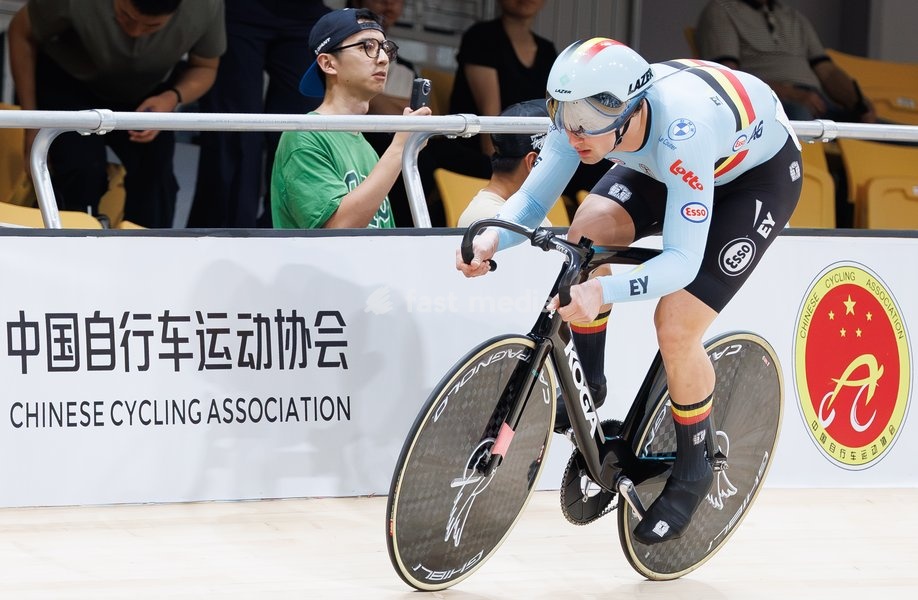 Belgian Lowie Nulens pictured in action at the Men's sprint event at the UCI Track Cycling World Championships in Shanghai, China on Saturday 17 October 2026. The worlds are taking place from 14 to 18 October 2026