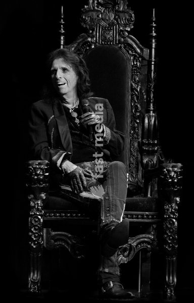 Alice Cooper hosts his Alice Cooper: Devil on My Shoulder Book Tour at the Opera House, Manchester, UK, 16 October 2026