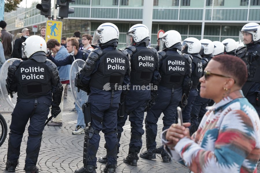 This image shows youths gather for a protest action at the Central Station in Brussels on Saturday 17 October 2026