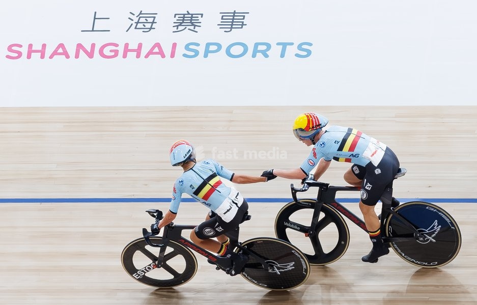 Belgian Shari Bossuyt and Belgian Lotte Kopecky ride on a bike during the Women's Madison event at the UCI Track Cycling World Championships in Shanghai, China on Saturday 17 October 2026. The worlds are taking place from 14 to 18 October 2026