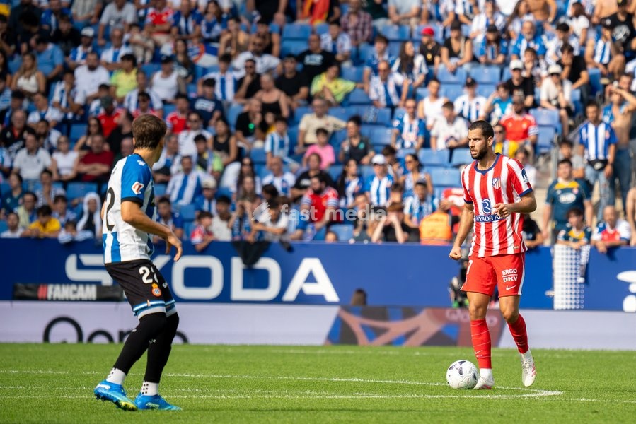 Dávid Hancko of Atletico de Madrid during the LaLiga EA Sports matchday 9 fixture between RCD Espanyol and Atletico de Madrid at RCDE Stadium on October 17, 2026, in Barcelona, Spain