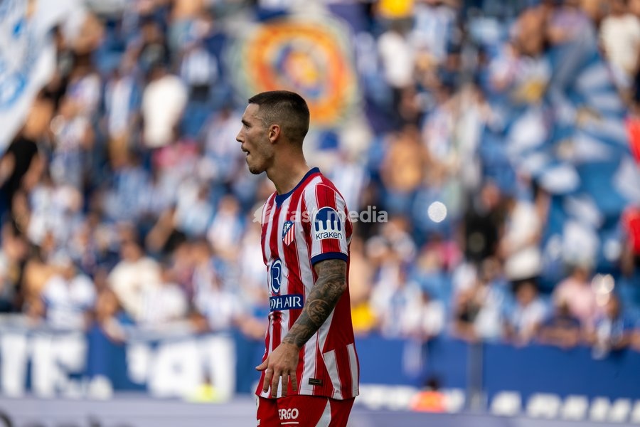 Alejandro Grimaldo of Atletico de Madrid during the LaLiga EA Sports matchday 9 fixture between RCD Espanyol and Atletico de Madrid at RCDE Stadium on October 17, 2026, in Barcelona, Spain