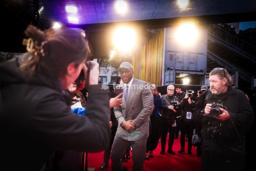 Mahershala Ali attends the red carpet for Gala Screening Of Your Mother Your Mother Your Mother screening during the London Film Festival 2026 on Saturday 17 October 2026 at Royal Festival Hall, London. Mahershala Ali Interacts With Fans