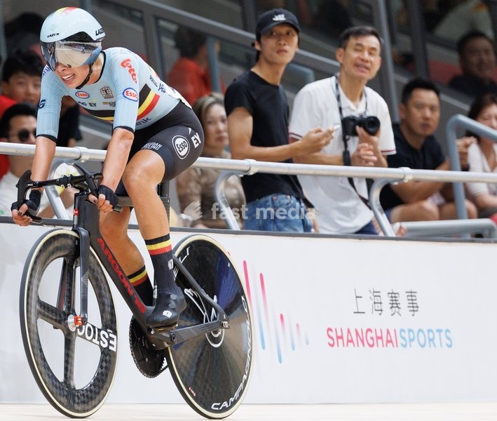 Belgian Shari Bossuyt pictured during the Women’s Points Race event at the UCI Track Cycling World Championships in Shanghai, China on Sunday 18 October 2026. The worlds are taking place from 14 to 18 October 2026
