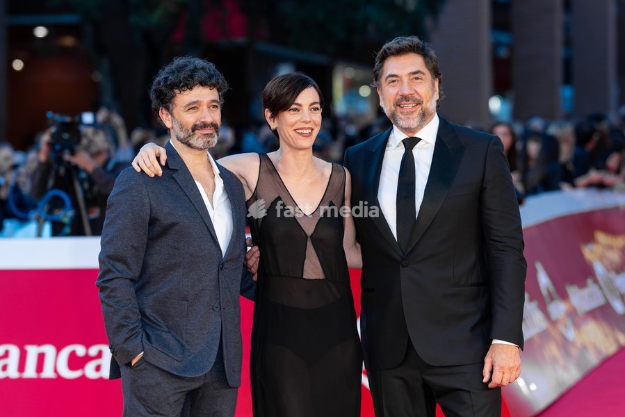 Rodrigo Sorogoyen, Victoria Luengo and Javier Bardem attend the “El Ser Querido” red carpet during the 20th Rome Film Festival at Auditorium Parco Della Musica in Rome, Italy on 17 October 2026