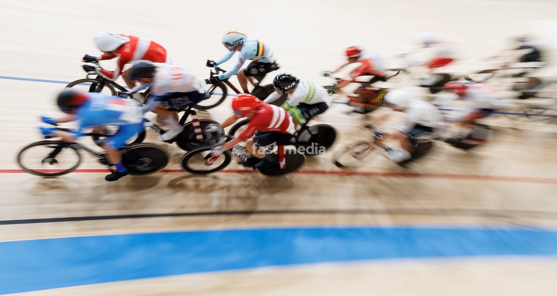 Belgian Jules Hesters (C upper) pictured in action during the Men’s Elimination Race event at the UCI Track Cycling World Championships in Shanghai, China on Sunday 18 October 2026. The worlds are taking place from 14 to 18 October 2026