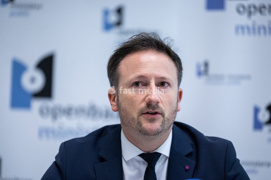a press conference of the Federal Prosecutor and the federal police, regarding the fatal shooting of a police officer, on Sunday 18 October 2026 in Brussels. 41-year-old police officer Nordine El Talbi was shot and killed during a police intervention in the night from Monday to Tuesday in Jette,…