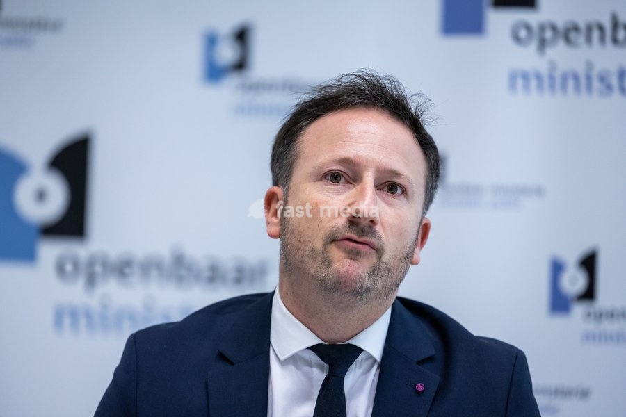 Brussels Judicial Police director of operations, Eric Jacobs; Brussels' King's Prosecutor Julien Moinil and +pictured during a press conference of the Federal Prosecutor and the federal police, regarding the fatal shooting of a police officer, on Sunday 18 October 2026 in Brussels. 41-year-old…