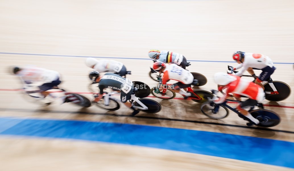 Belgian Jules Hesters (C upper) pictured in action during the Men’s Elimination Race event at the UCI Track Cycling World Championships in Shanghai, China on Sunday 18 October 2026. The worlds are taking place from 14 to 18 October 2026