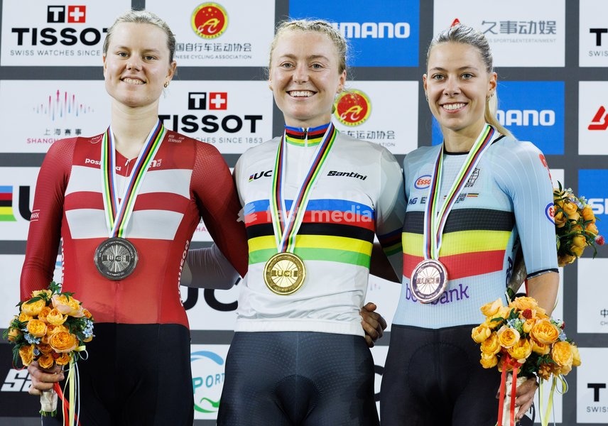 Irish Amalie Dideriksen, Irish Lara Gillespie and Belgian Shari Bossuyt pictured during the podium ceremony of the Women’s Points Race event at the UCI Track Cycling World Championships in Shanghai, China on Sunday 18 October 2026. The worlds are taking place from 14 to 18 October 2026