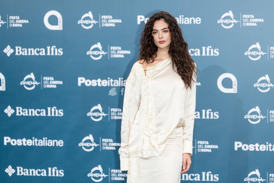 Deva Cassel attend the “Klara and the sun” photocall during the 21st Rome Film Festival at Auditorium Parco Della Musica in Rome, Italy on 17 October, 2026