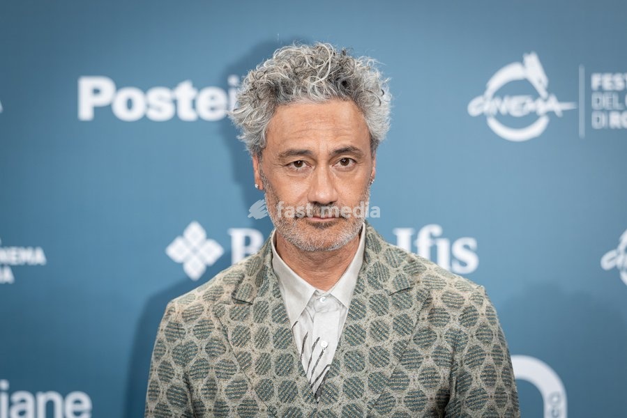 Taika Waititi attends the “Klara and the sun” photocall during the 21st Rome Film Festival at Auditorium Parco Della Musica in Rome, Italy on 17 October, 2026