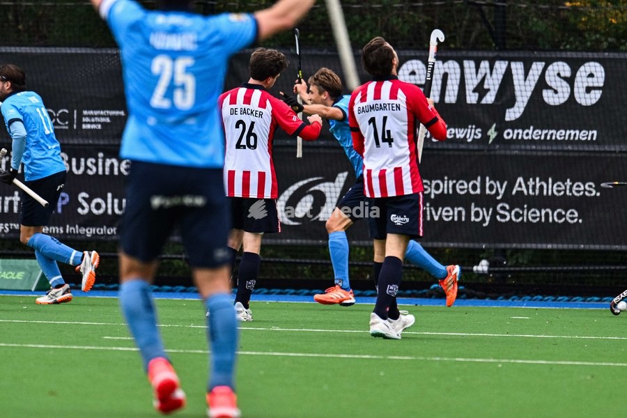 Leopold's Louis de Backer and Leopold's Gaspard Baumgarten look dejected during a hockey game between Braxgata and Leopold, Sunday 18 October 2026 in Boom, on day 6 of the Belgian first division hockey championship