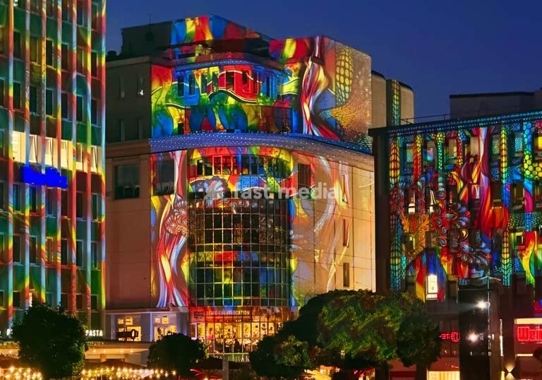 Essen Light Festival, Lichtkunstfestival, Diving in the Sea of Colors von Daniel Margraf, Kennedyplatz, Essen, Nordrhein-Westfalen, Deutschland, Europa