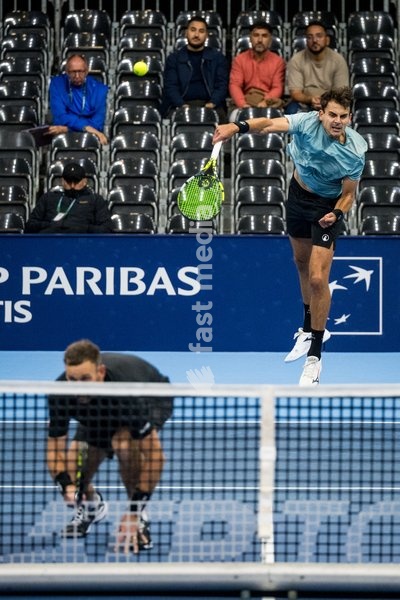 Michael Venus of New Zealand and Petr Nouza pictured in action during the European Open ATP tennis tournament in Brussels, on Monday 19 October. This year's edition of the tournament is taking place from 17 to 25 October