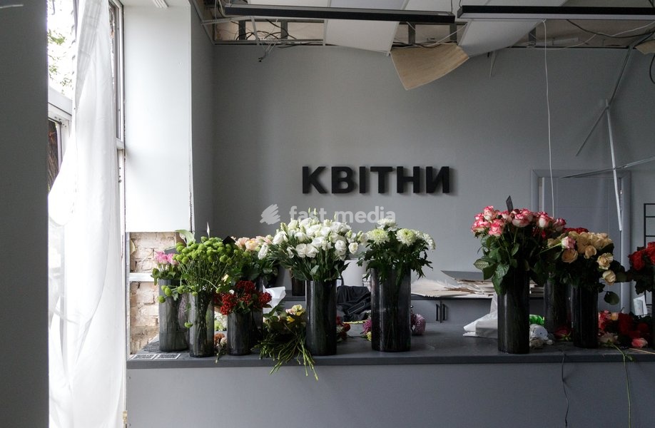 A flower shop in the Solomianskyi district is damaged by a Russian attack, Kyiv, Ukraine, October 19, 2026. During the night and morning, Russia launched a massive strike on the capital using ballistic missiles, cruise missiles, and drones. According to Kyiv city head Vitali Klitschko, five people…