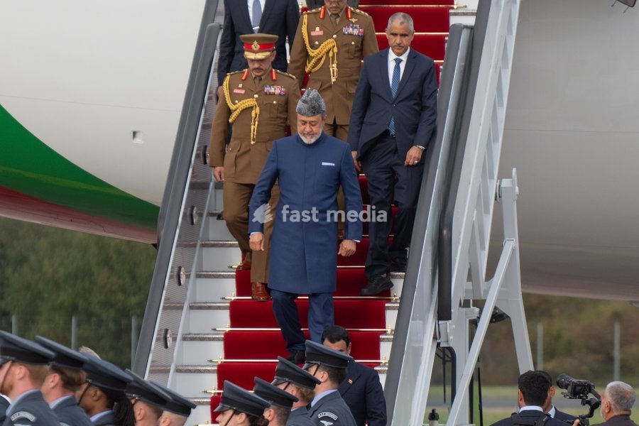 18.10.2026, Stansted Airport, Essex, UK - The Sultan of Oman, Haitham bin Tariq Al Said, arrives in Stansted Airport before travelling up to Windsor Castle for a State Visit to the UK, where he will be hosted by King Charles