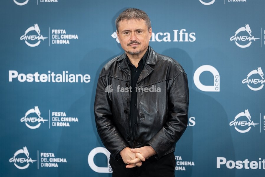 Cristian Mungiu attend the “Fjord” photocall during the 21st Rome Film Festival at Auditorium Parco Della Musica in Rome, Italy on 19 October, 2026