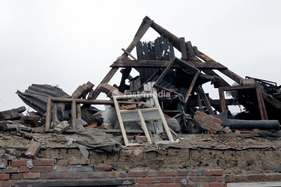 Russian troops hit Dnipro with guided bombs