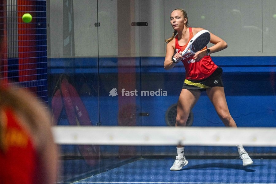 Noemi Sermant pictured during a press moment of the Belgian women's padel team, qualified for the Padel World Championship, Monday 19 October 2026 in Mechelen. The FIP World Cup will take place from November 2 to 7 in Doha, Qatar