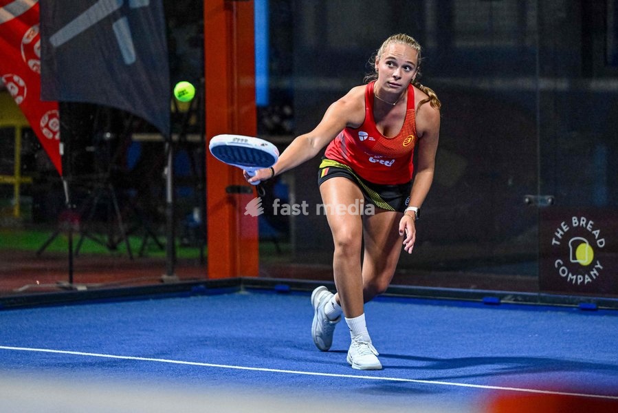 Noemi Sermant pictured during a press moment of the Belgian women's padel team, qualified for the Padel World Championship, Monday 19 October 2026 in Mechelen. The FIP World Cup will take place from November 2 to 7 in Doha, Qatar