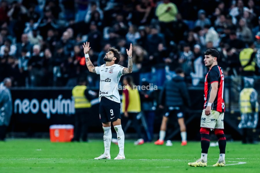 SÃO PAULO (SP), BRAZIL – OCTOBER 19: Corinthians player Yuri Alberto during a match between Corinthians and Vitória as part of the 2026 Brazilian Championship, at the Neo Química Arena stadium in São Paulo (SP), Brazil, this Monday, October 19, 2026