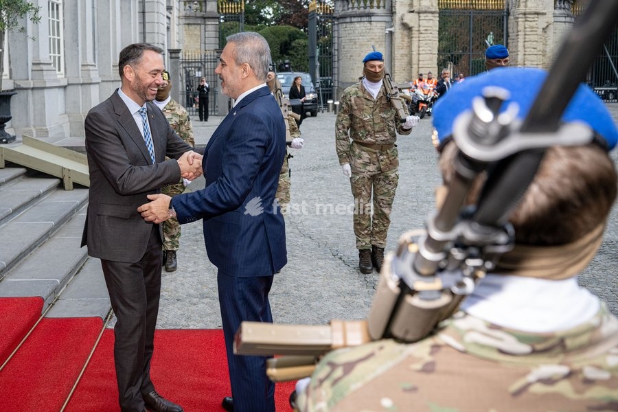 Turkey's Foreign Minister Hakan Fidan (R) and Vice-prime minister and Minister of Foreign Affairs Maxime Prevot (L) pictured ahead of a meeting of several Federal Minister's with a Turkish delegation, Tuesday 20 October 2026, in Brussels