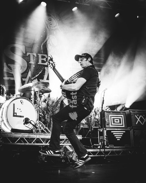 Stephen Wilson Jr. performing live at O2 Academy Glasgow. The alternative country singer-songwriter brought his 'Gary The Torch Tour' to the renowned venue. Known for his compelling musicianship, raw vocals, and deeply personal storytelling, Wilson Jr. delivered a captivating headline set blending…