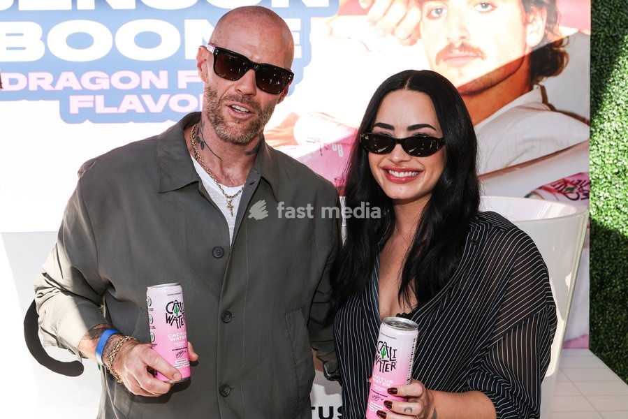 CENTURY CITY, LOS ANGELES, CALIFORNIA, USA - OCTOBER 18: Oliver Trevena and Demi Lovato attend Benson Boone's splash with a bathtub takeover celebrating Caliwater's New Dragon Fruit Flavor held at Westfield Century City on October 18, 2026 in Century City, Los Angeles, California, United States