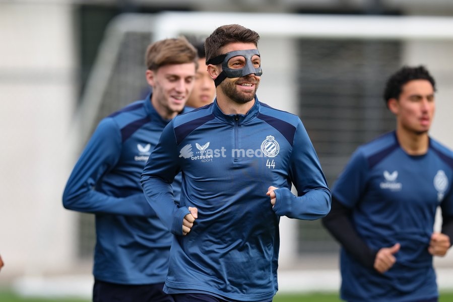Club's Brandon Mechele is pictured during a training session of Belgian soccer team Club Brugge KV, Tuesday 20 October 2026 in Knokke-Heist. Club is preparing for the third game in the UEFA Champions League league phase against French team Racing Club de Lens tomorrow