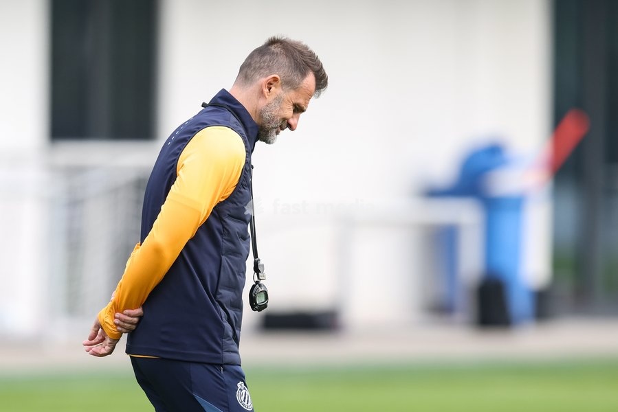 Club's head coach Ivan Leko is pictured during a training session of Belgian soccer team Club Brugge KV, Tuesday 20 October 2026 in Knokke-Heist. Club is preparing for the third game in the UEFA Champions League league phase against French team Racing Club de Lens tomorrow