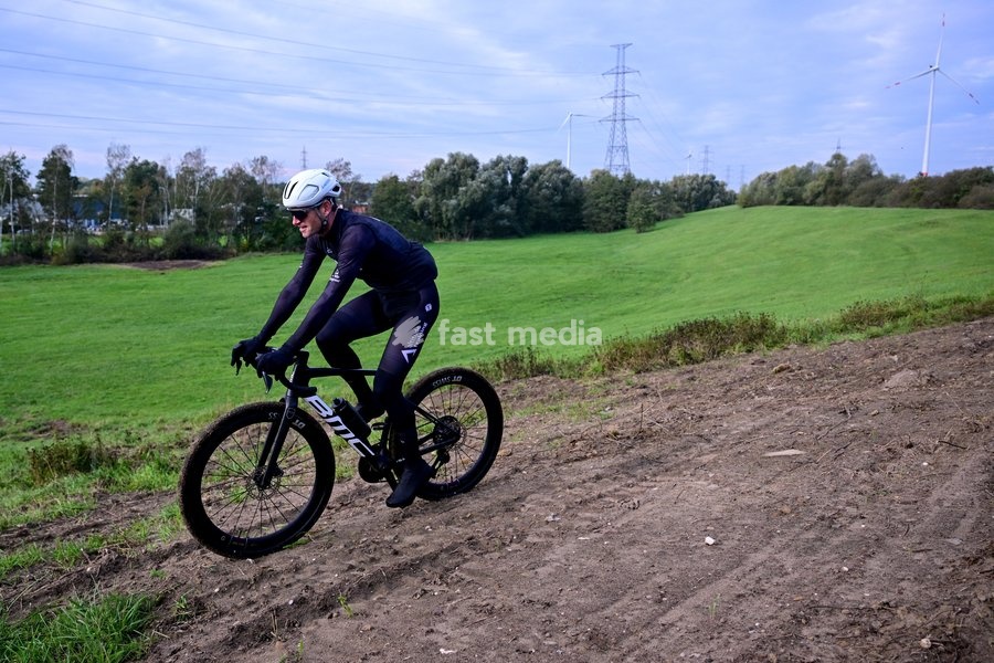 Ben Hermans pictured during the presentation of the track of the Belgian Championship cyclocross Bilzen-Hoeselt, on Tuesday 20 October 2026 in Munsterbilzen. The Belgian Championships Cyclocross Bilzen-Hoeselt 2027 take place on Januany 9 and 10