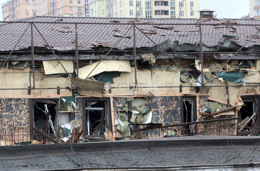 A building near the Chernihivska metro station is damaged by a Russian strike in Kyiv, Ukraine, on October 19, 2026. During the night and morning, Russia launched a strike on the capital with ballistic missiles, cruise missiles, and drones. According to the Kyiv City State Administration (KCSA), a…