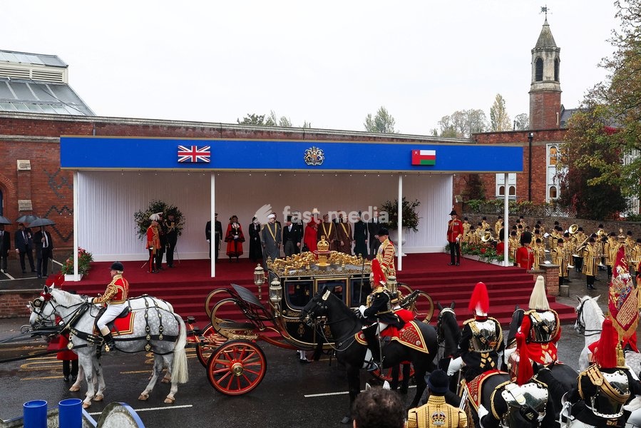 A procession of state carriages arrives to transport Oman's Sultan Haitham bin Tariq, Britain's King Charles, Queen Camilla and other dignitaries to Windsor Castle following a welcome ceremony on the Royal Dais at Datchet Road during the Sultan's state visit to Britain, in Windsor, Britain, October…