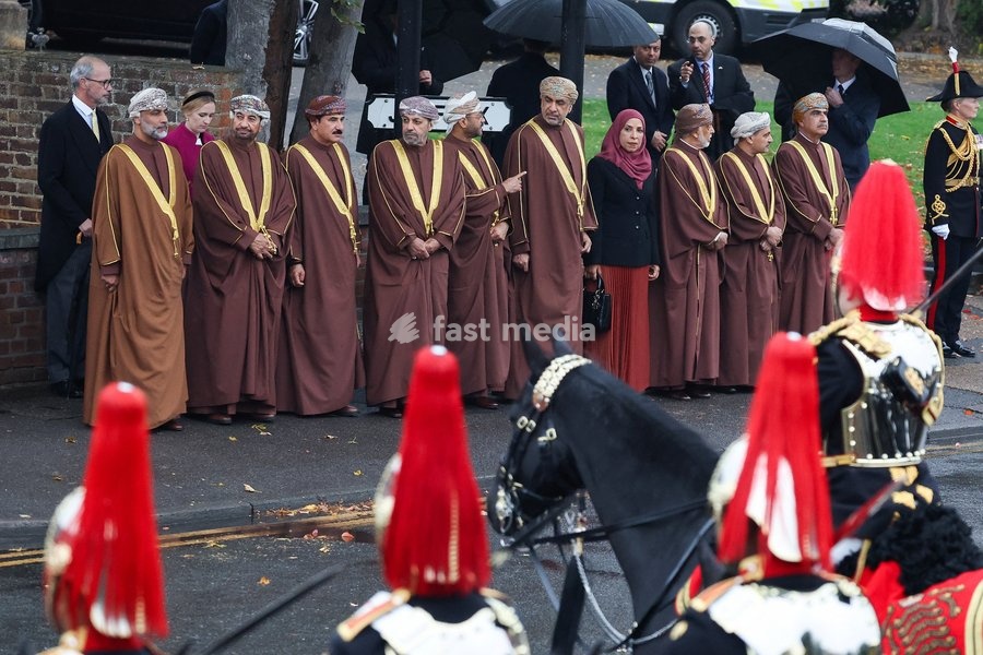 Delegation of Oman representatives await for the arrival of Oman's Sultan Haitham bin Tariq for a welcome ceremony on the Royal Dais at Datchet Road during the Sultan's state visit to Britain, in Windsor, Britain, October 20, 2026