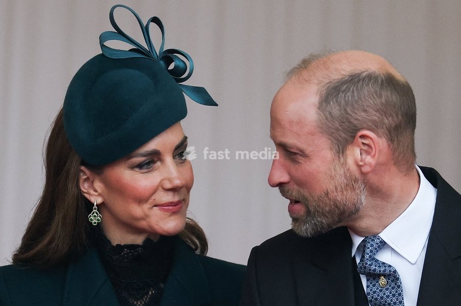 Britain's William, Prince of Wales and Kate, Princess of Wales attend a welcome ceremony for Oman's Sultan Haitham bin Tariq on the Royal Dais at Datchet Road during the Sultan's state visit to Britain, in Windsor, Britain, October 20, 2026