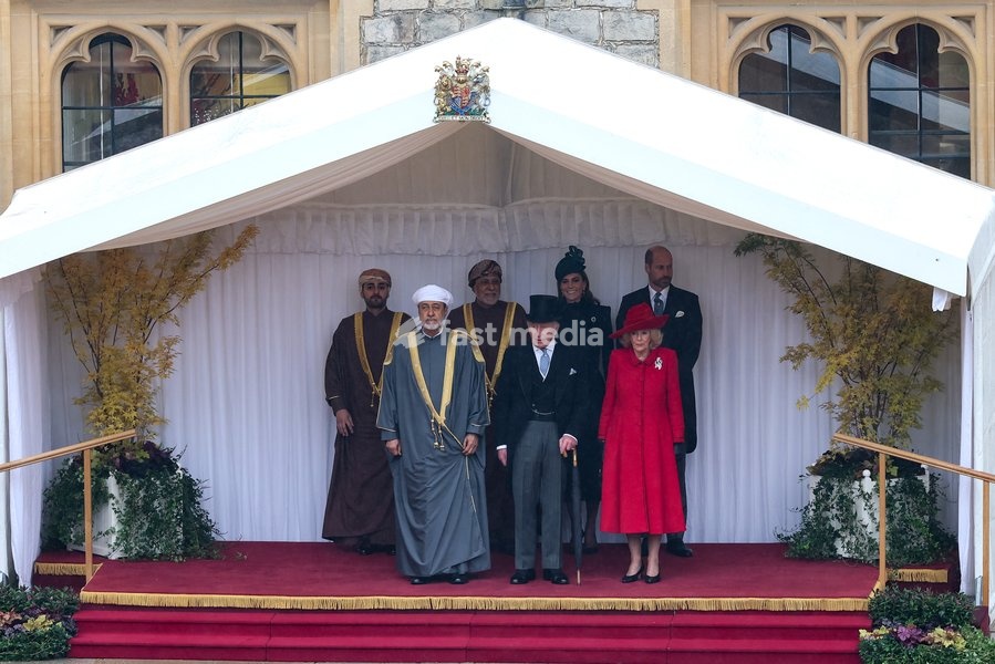 WINDSOR, ENGLAND - OCTOBER 20: (L-R) H.H. Sayyid Theyazin bin Haitham Al Said Deputy Prime Minister for Economic Affairs, The Sultan of Oman Haitham bin Tariq Al Said, H.H. Sayyid Shihab bin Tariq Al Said, Deputy Prime Minister for Defence Affairs, King Charles III, Catherine, Princess of Wales,…