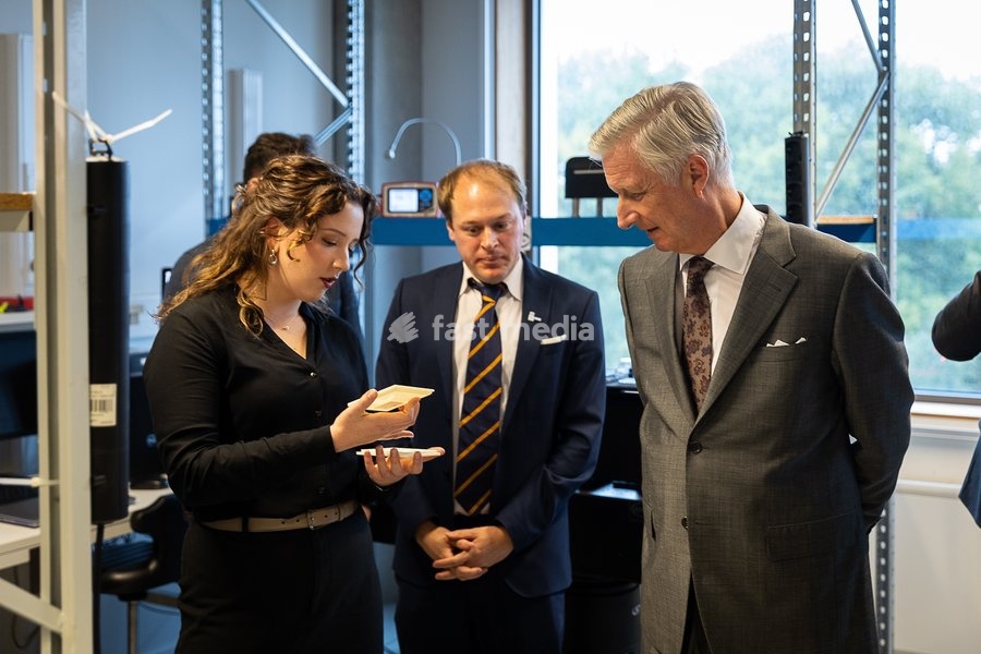 King Philippe - Filip of Belgium pictured during a visit to IGent, a research building at the UGent University where scientists and companies collaborate to develop innovative technologies, on Tuesday 20 October 2026, in Gent
