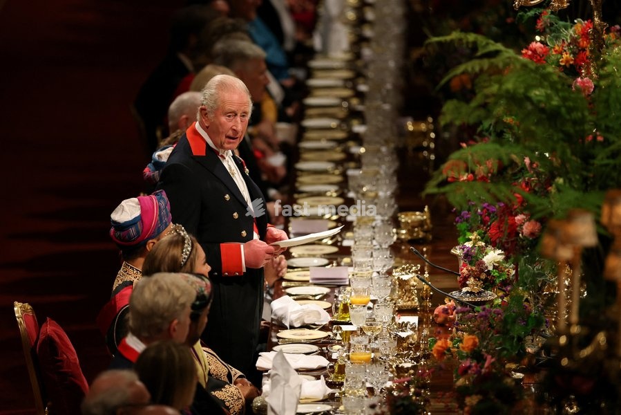 Britain's King Charles delivers a speech at the State Banquet at Windsor Castle during the state visit of Oman's Sultan Haitham bin Tariq to Britain, in Windsor, Britain, October 20, 2026