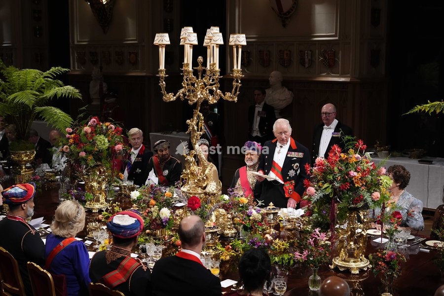 King Charles III (centre right) delivers a speech during the state banquet for the Sultan of Oman, Sultan Haitham bin Tarik al Said (centre left) at Windsor Castle, Berkshire, on day one of his state visit to the UK. Picture date: Tuesday October 20, 2026