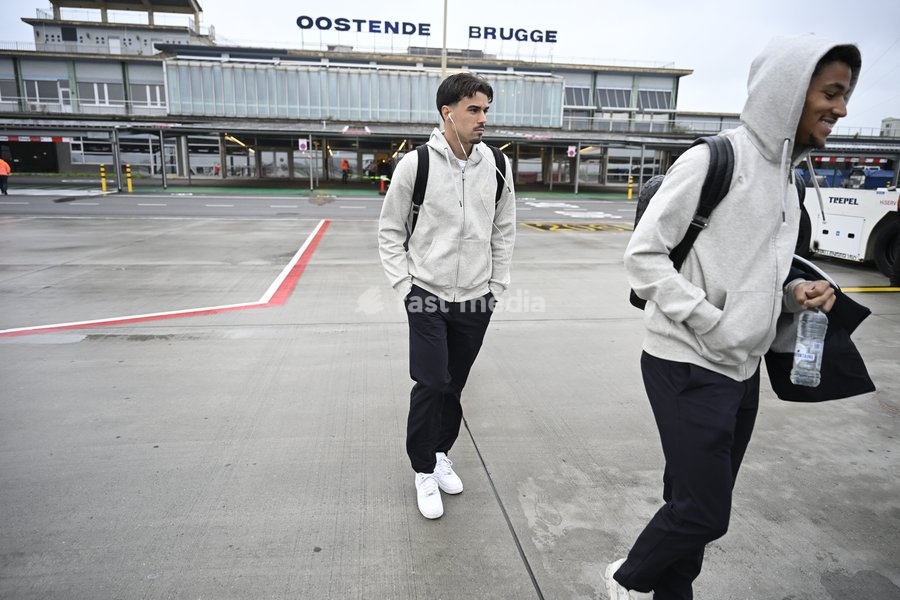 Gent's Tiago Araujo pictured at the departure of Belgian soccer team KAA Gent, travelling from Oostende Airport to Porto, Portugal, on Wednesday 21 October 2026. Tomorrow the team will play Portuguese SC Braga in the second match of the UEFA Conference League league phase
