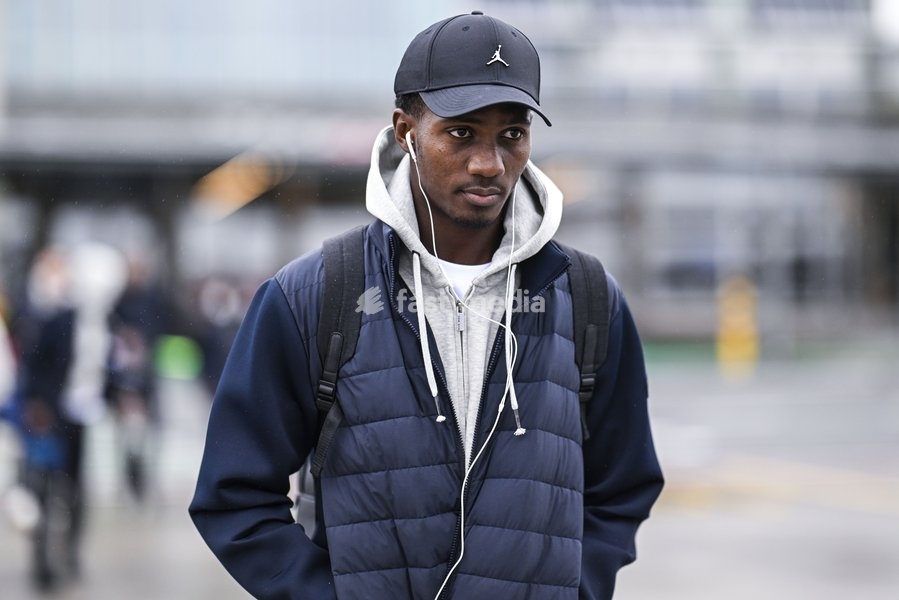 Mamadou Diallo of KAA Gent pictured at the departure of Belgian soccer team KAA Gent, travelling from Oostende Airport to Porto, Portugal, on Wednesday 21 October 2026. The team will play Tomorrow the second match of the UEFA Conference League league phase against Portuguese SC Braga