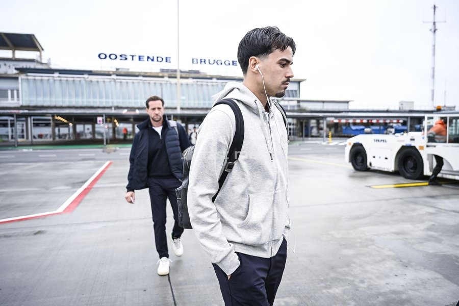 Tiago Araujo of KAA Gent pictured at the departure of Belgian soccer team KAA Gent, travelling from Oostende Airport to Porto, Portugal, on Wednesday 21 October 2026. The team will play Tomorrow the second match of the UEFA Conference League league phase against Portuguese SC Braga