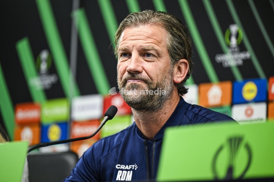 Rik De Mil, head coach of KAA Gent pictured during a press conference of Belgian soccer team KAA Gent, Wednesday 21 October 2026 in Braga, Portugal. The team is preparing for the second match of the UEFA Conference League league phase against Portuguese SC Braga tomorrow
