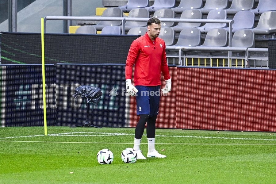 Kjell Peersman goalkeeper of KAA Gent pictured during a training session of Belgian soccer team KAA Gent, Wednesday 21 October 2026 in Braga, Portugal. The team is preparing for the second match of the UEFA Conference League league phase against Portuguese SC Braga tomorrow